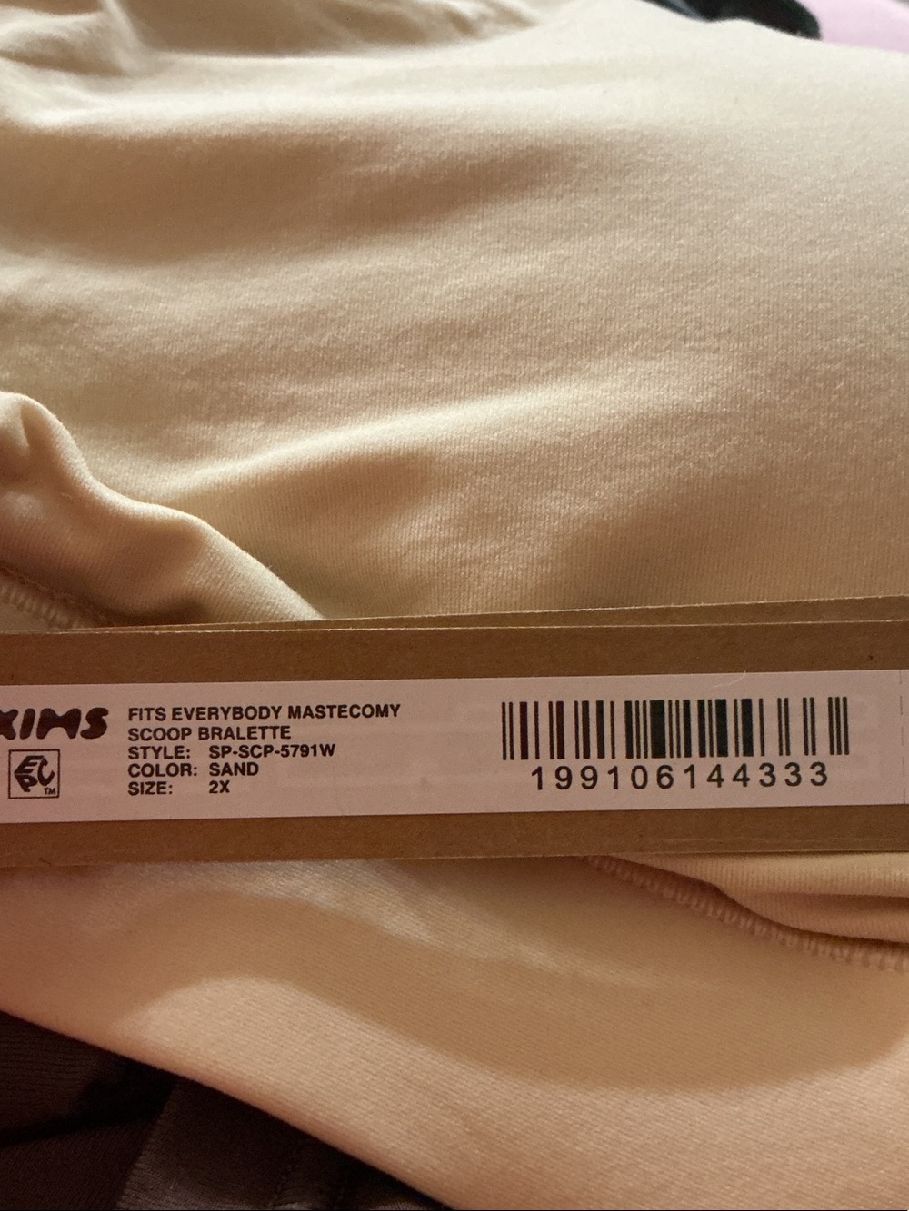 SKIMS NWT Fits Everybody Mastectomy Scoop Bralette in Sand SIZE 2X - Picture 3 of 3